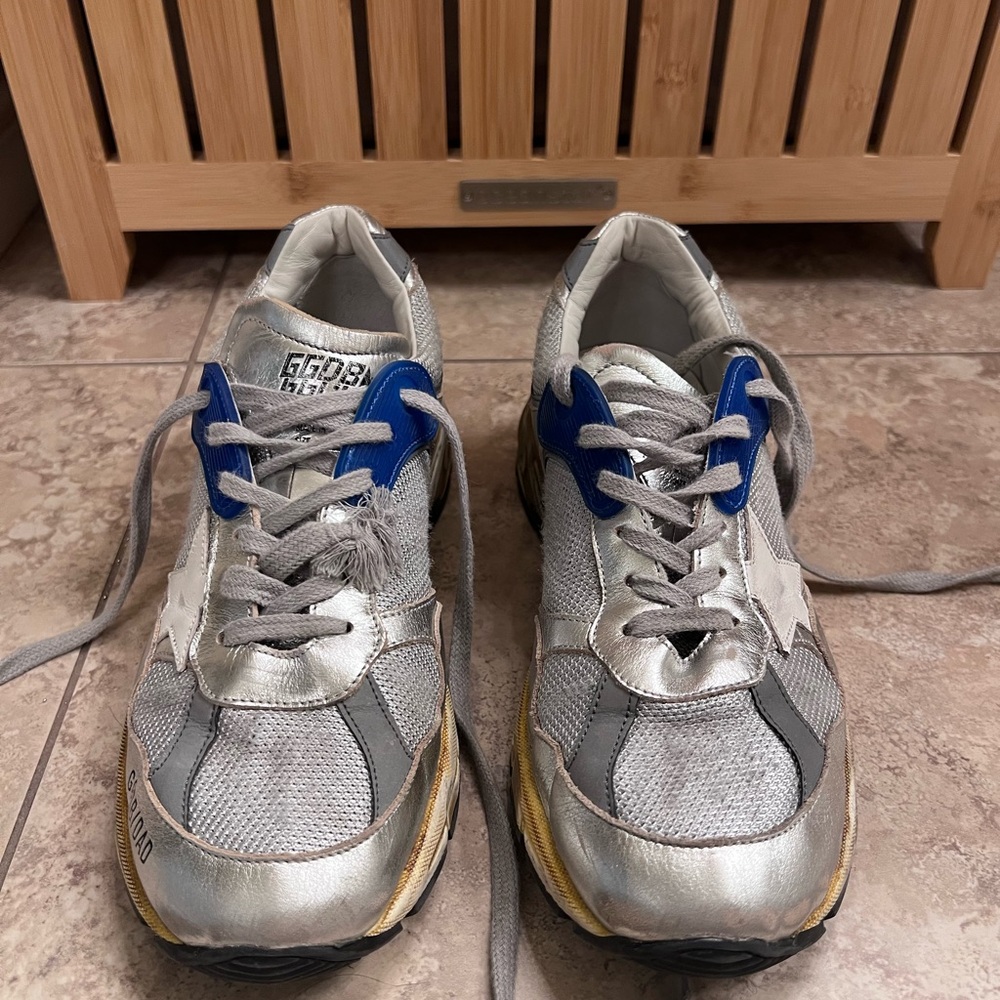 Golden Goose Women's Dad-Star Silver and Blue 38